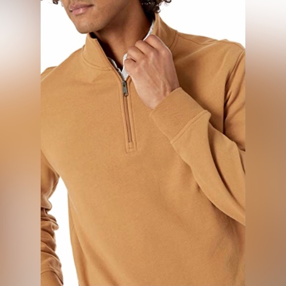 Amazon Essentials Mens Lightweight French Terry Quarter-Zip Mockneck Sweatshirt - Picture 6 of 6